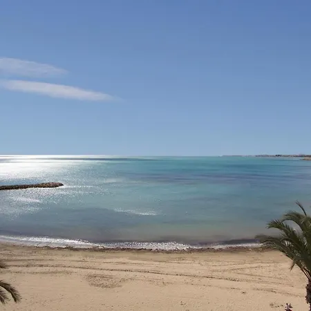 Apartment Homely Loft Torrevieja